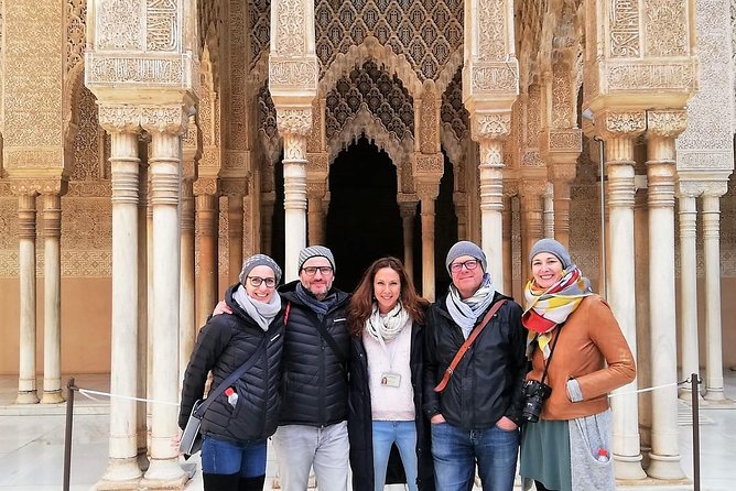 Private Alhambra Highlights Tour Including the Nasrid Palaces - Stop 2: Generalife’s Happiness or Summer Palace breaks the day’s rhythm