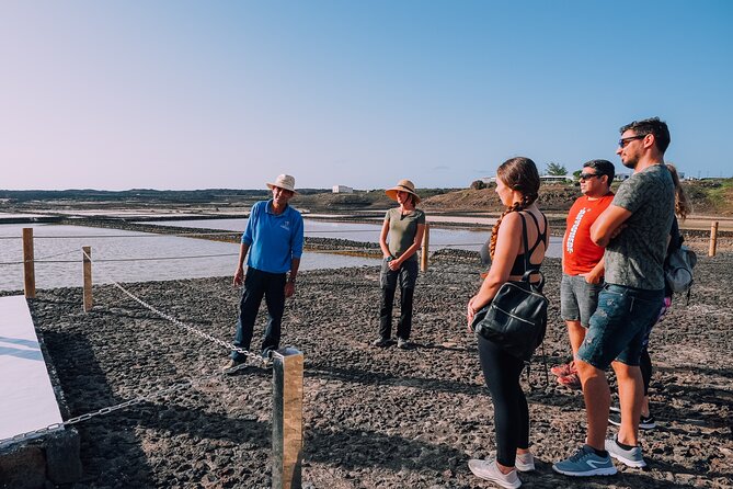 Private and Guided Tour to the Salinas de Janubio with Tasting - Salt pans as an ecosystem: the views you’ll remember
