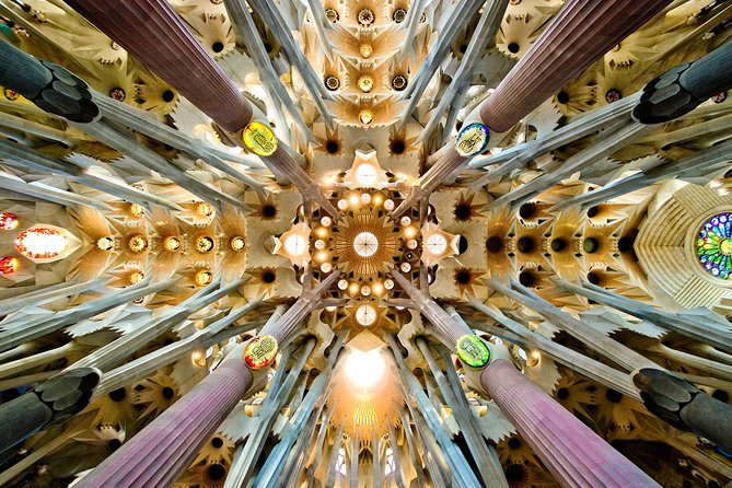 Private Barcelona and Sagrada Familia Tour with Hotel Pick-up - Hotel pick-up in Barcelona: where time really gets saved