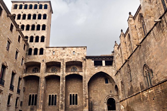 Private Barcelona Old Town and Gothic Quarter Walking Tour - Price and Value: What $96.75 Buys You in Barcelona