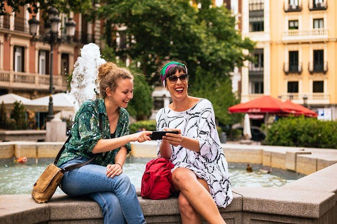 Private City Kickstart Tour: Madrid - The in-between stops: what “depending on your host” can actually mean