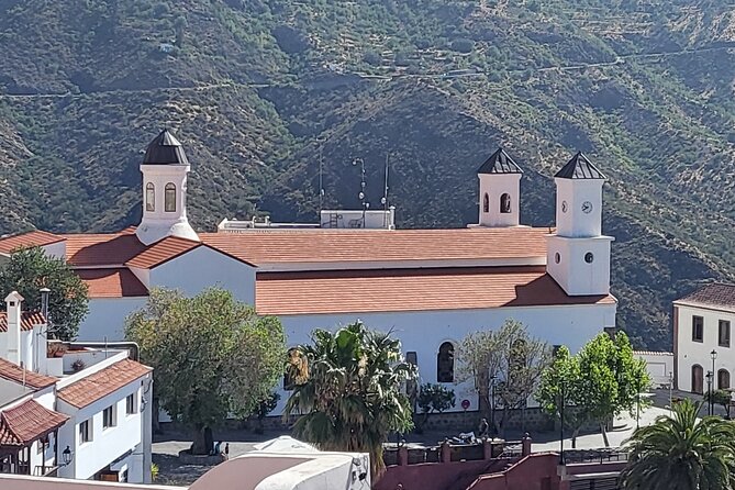 Private Excursion The mountains of Gran Canaria for 2 to 4 people - Tejeda: The Beautiful Village Stop and Your Tapas Lunch Break