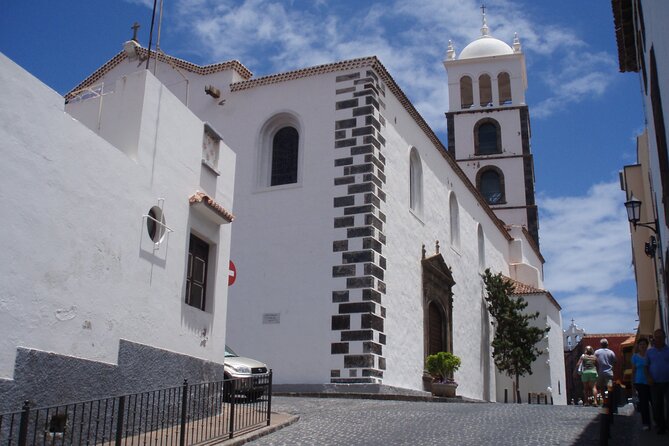 Private Excursion to Masca, Garachico, Icod in Tenerife - Icod de los Vinos: cobbled streets, squares, and the Drago that’s old enough to brag