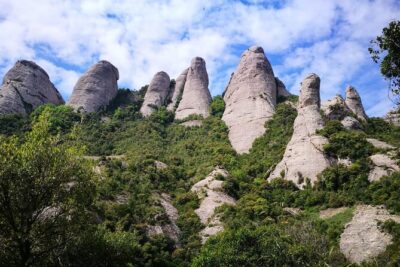 Private Montserrat with Lunch and Wine Tasting from Barcelona - Choosing your Montserrat route: Santa Cova, Sant Miquel, or the Art Museum