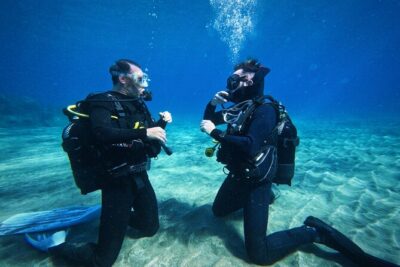 Private Scuba Diving in Tenerife – Certified Instructor & Photos - Equipment fitting and the practical reality of shore entry