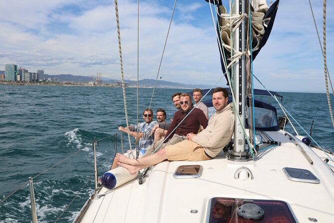 Private Skipper Sailing Tour for up to 11 people - From Port Olímpic to Port Vell: the route and the best views