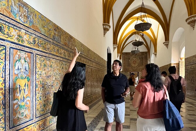 Private tour and tickets of Alcazar & Cathedral of Seville - Stop 2: Seville Cathedral in about 1 hour (size, symbols, and the Columbus tomb)