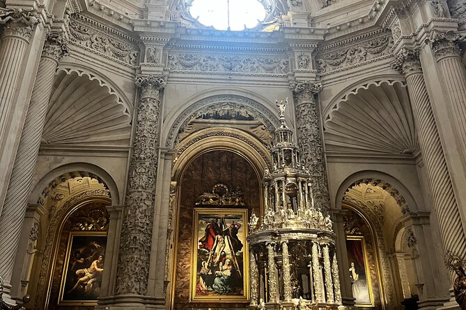 Private tour and tickets of Alcazar & Cathedral of Seville - Private pacing that actually works for families and slower days
