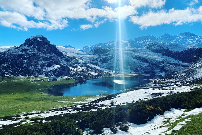 Private Tour from Oviedo to Covadonga, lakes, & sailors villages - Key highlights at a glance