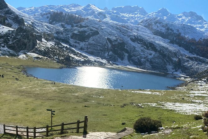 Private Tour from Oviedo to Covadonga, lakes, & sailors villages - Guides, English, and what you actually gain from private