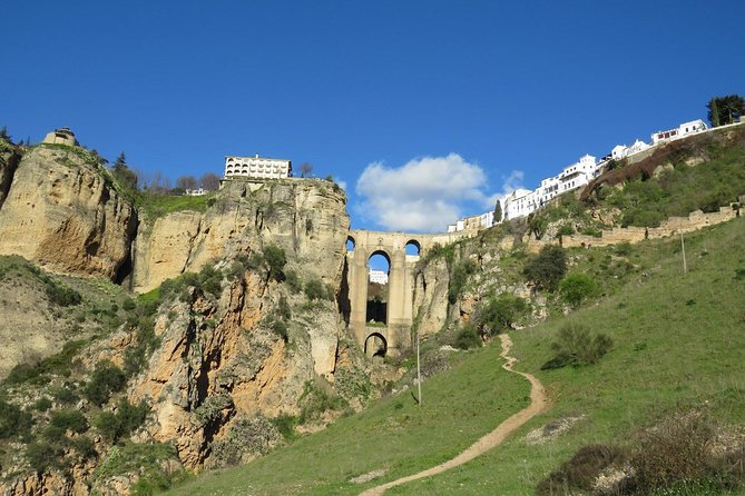 Private White Villages & Ronda Day Tour from Seville - Price and value: what you’re really paying for