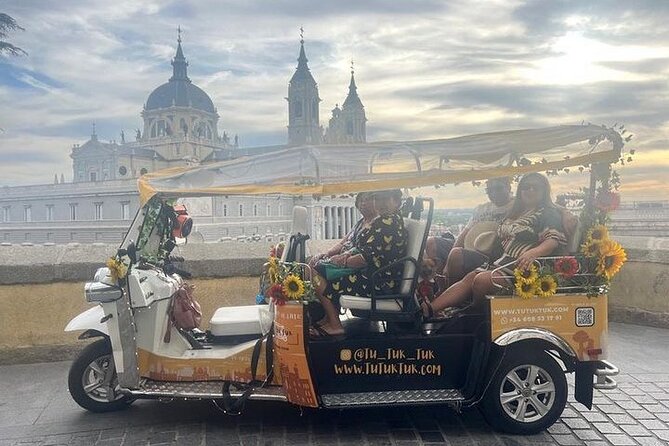Privately Guided Panoramic Tour in Yellow Tuk Tuk from Madrid - Why a yellow tuk tuk is the smart way to start Madrid
