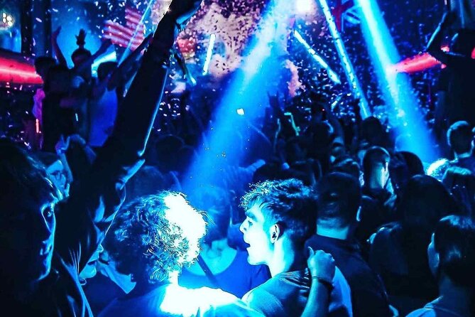 Pub Crawl Barcelona by EVOLVE The BEST night experience - Guides and group vibe: why names keep coming up