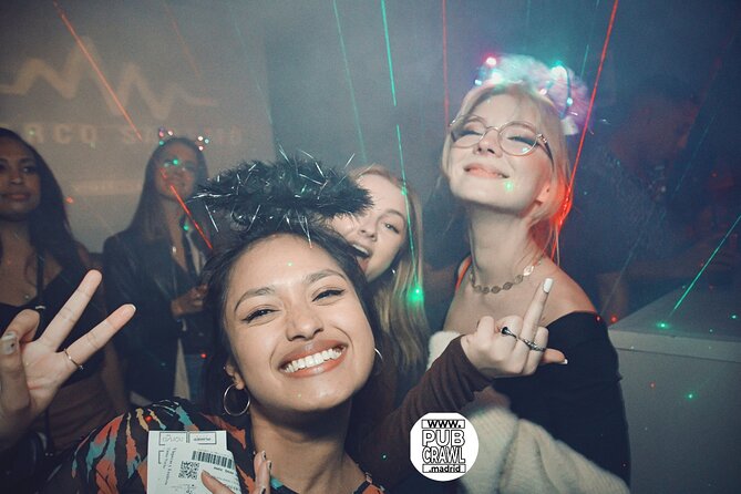 Pub Crawl Madrid by Mad Party Crew - The VIP Access Details That Help Your Budget