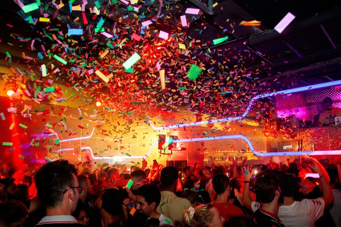 Pub Crawl + Party Night (3 Bars +VIP Entrance to a top Club ) - Key Things You’ll Notice Right Away