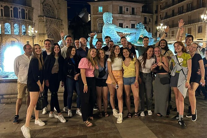 Pub Crawl Tour in Valencia - Meeting at Plaça de la Mare de Déu (and why it’s a smart starting spot)