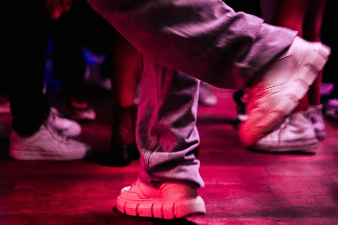Pub Crawl Valencia | The Biggest | Club Entry Included - How the bar stops play out: shots, crowd energy, and time on the street