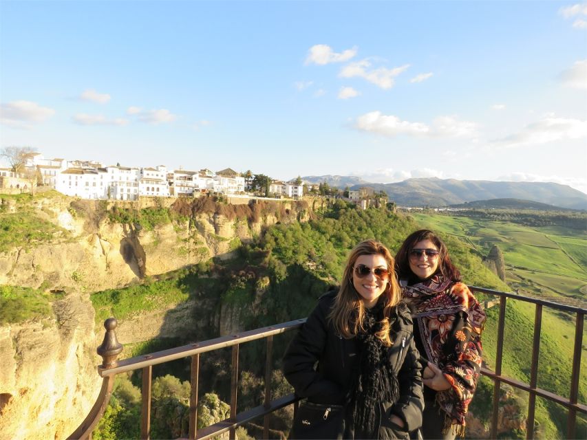Pueblos Blancos & Ronda: Private Full-Day Tour from Seville - Grazalema lunch: a white town where you can slow down