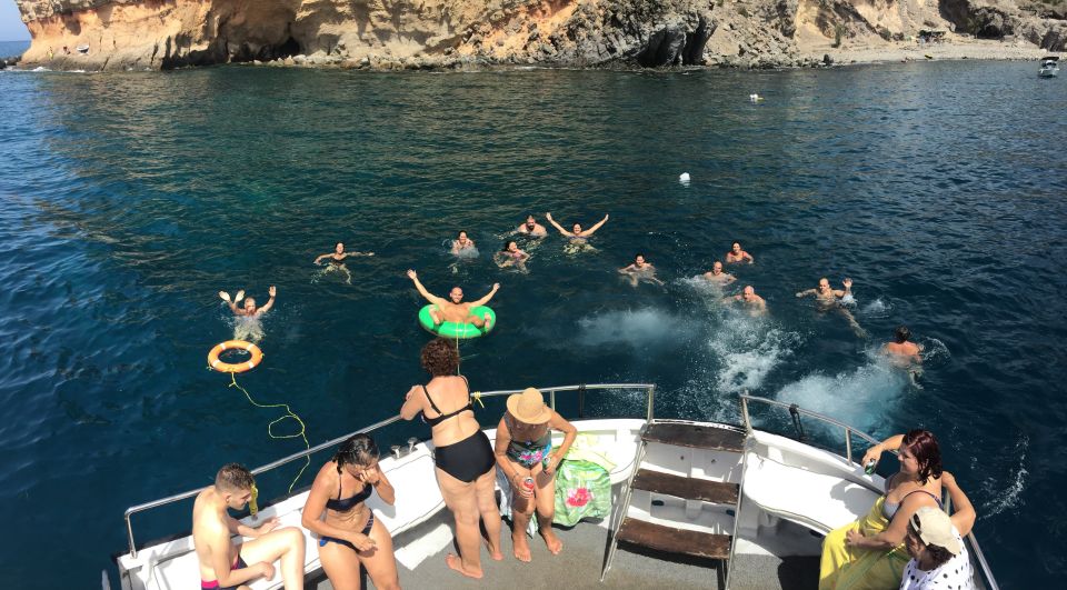 Puerto de Mogan: Boat and Snorkeling Trip - What to bring and what to avoid (so the day runs smoothly)