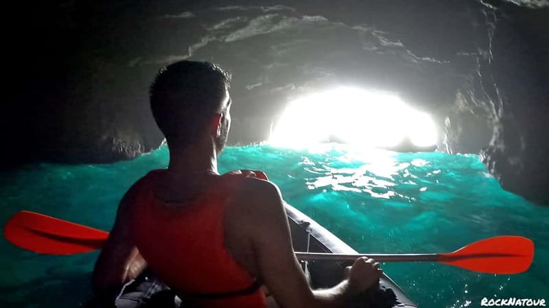 Puerto Mogán: Guided Adventure Kayak Tour in Caves & Snorkel - The Snorkeling Stop on a Wild Beach: Why the Break Matters