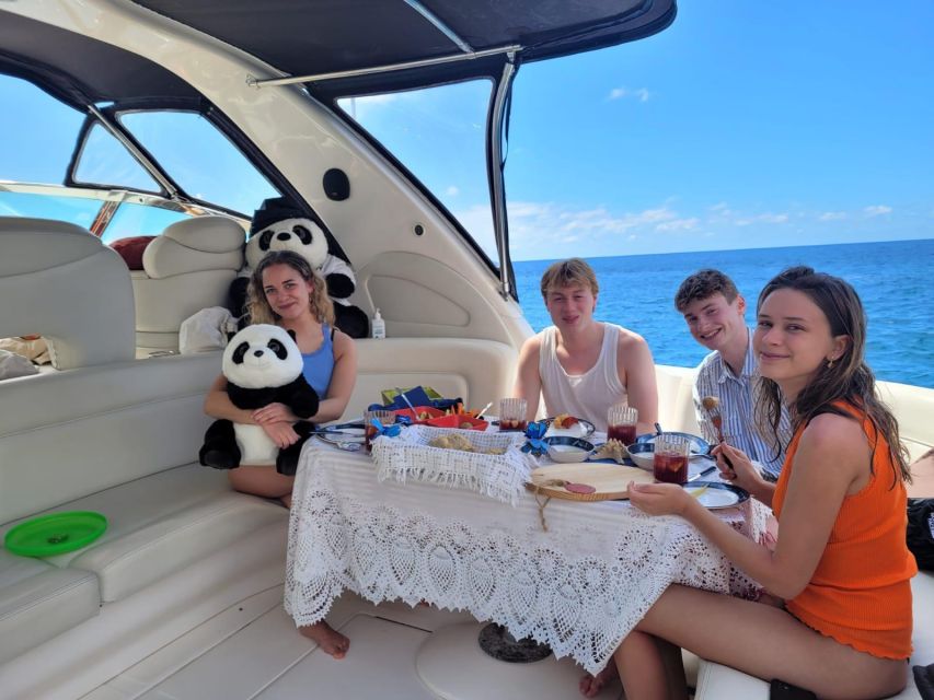 Puerto Rico, Gran Canaria: Boat Tour with Tapas and Drinks - Crew and Onboard Vibe: Friendly Service Makes the Difference