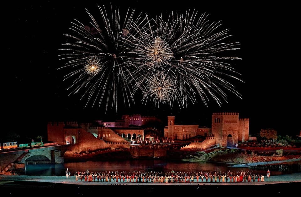 Puy du Fou España "El Sueño de Toledo" Night Show - The Stage Itself: 50,000 Sq m of Moving Parts and Big Night Energy