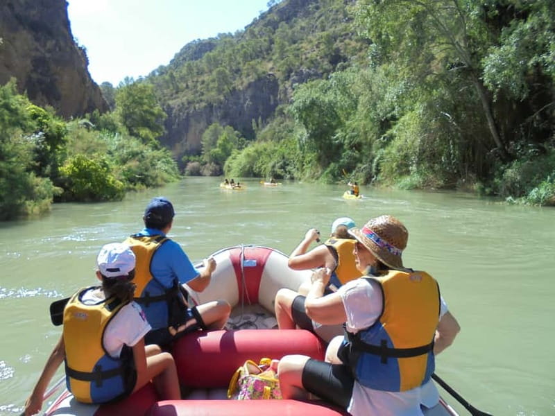 Rafting en Cañón de Almadenes y Cueva Abrigos Rupestres - Key things that make this tour worth your time