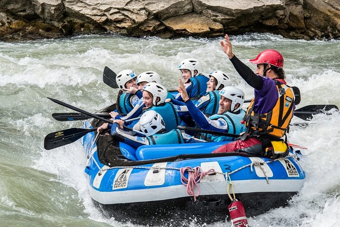 Rafting in Gallego River - Spain, Murillo de Gallego - UR Pirineos - Your guide, communication, and why it feels well run