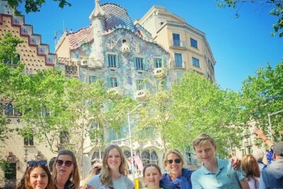 Ramblas, Old Town, Gothic and Gaudi Architecture Walking Tour - Gothic Quarter: Roman-to-medieval streets you can read on foot