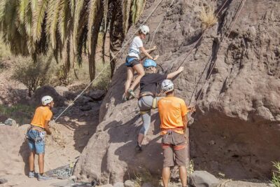 Rock Climbing from Beginners to Experts - Small Groups ツ - Your Guide Team: Victor, Taze, and the Small-Group Teaching Style