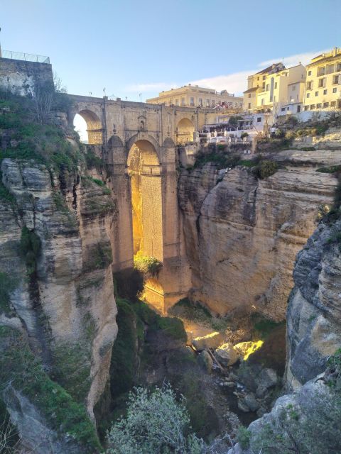 Ronda: 2-Hour Private Walking Tour - Alameda del Tajo: bullfighting talk plus mountain views