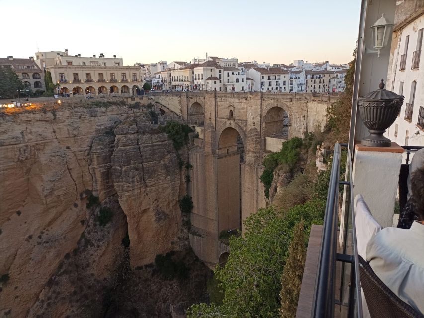 Ronda: Guided Walking Tour with English or Spanish Guide - Key highlights worth planning for