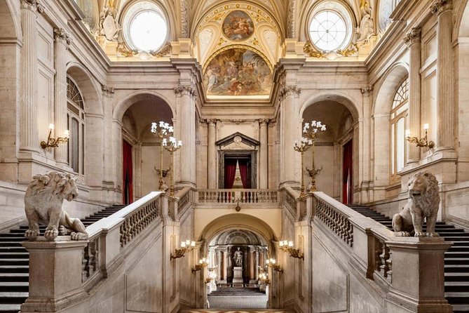 Royal Palace Guided Tour Small Group with Tickets - The included city walking tour: connecting the palace to Madrid streets
