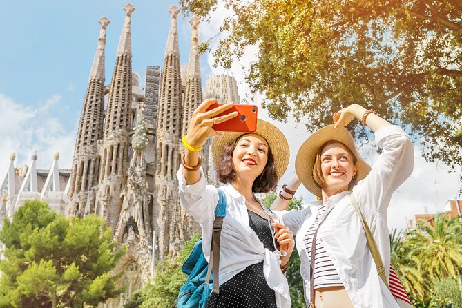 Sagrada Familia Guided Tour with Skip The Line Access - What you should expect during the guided visit (and what you won’t get)