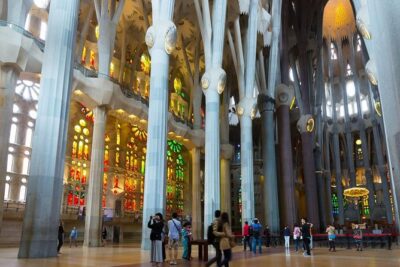 Sagrada Familia Guided Tour with Towers Access - Entering the Basilica: Façade Details and a Real Sense of Scale