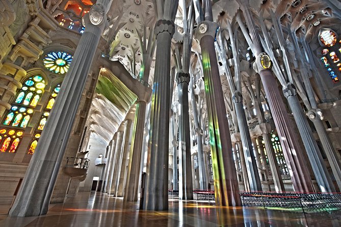 Sagrada Familia & Montserrat Private Tour with Hotel pick-up - How this Sagrada Familia plus Montserrat day fits real schedules