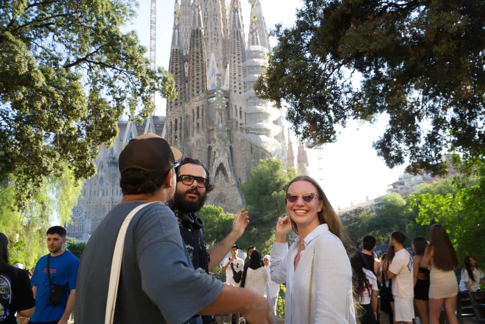 Sagrada Família & More: Barcelona Tour + Candy Tasting - Key points to know before you go