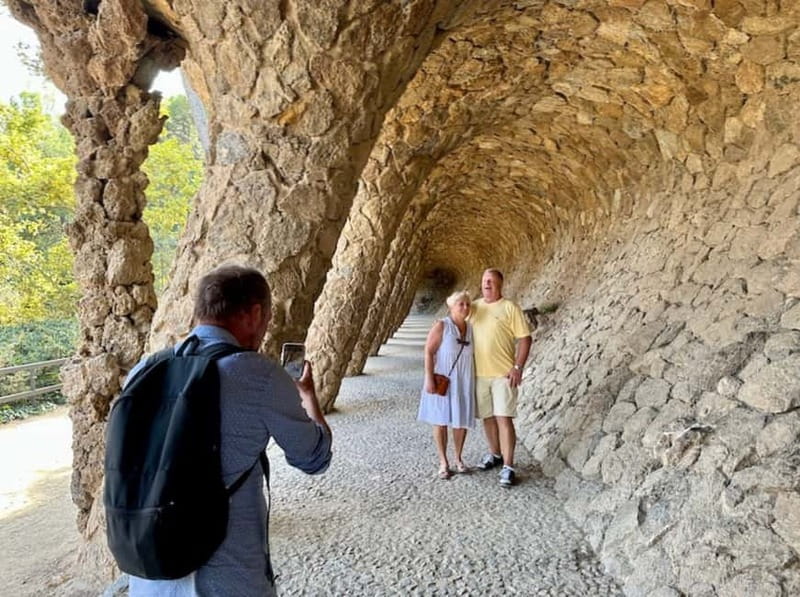 Sagrada Família & Park Güell Guided Tour with Transportation - Who This Tour Fits Best (and Who Should Skip It)