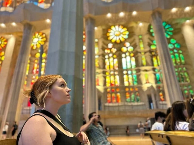 Sagrada Família & Park Güell Guided Tour with Transportation - Should You Book This Tour?