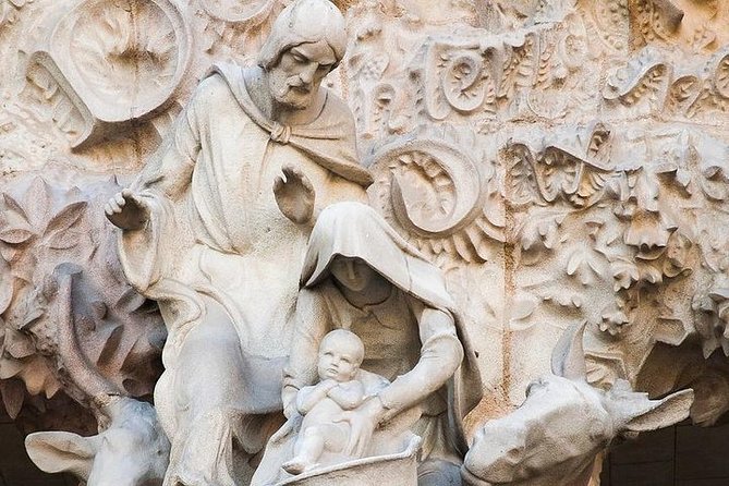 Sagrada Familia Private Tour with Expert Guide - When things go off-script: communication and ticketing considerations