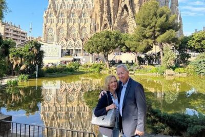Sagrada Familia Private Tour with Priority Entrance - Meeting point and pickup: keeping the start from becoming a headache