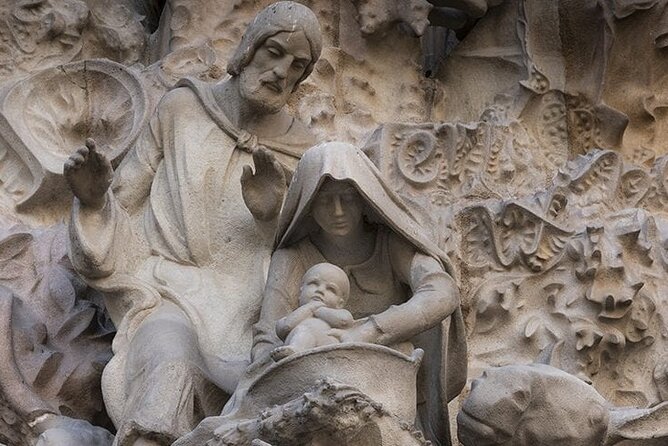Sagrada Familia Private Tour with Priority Entrance - Who this private tour is best for