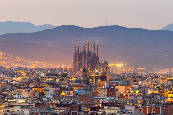Sagrada Familia Skip the Line Tour Optional Small Group - Your 90-minute route: what you’ll actually see inside