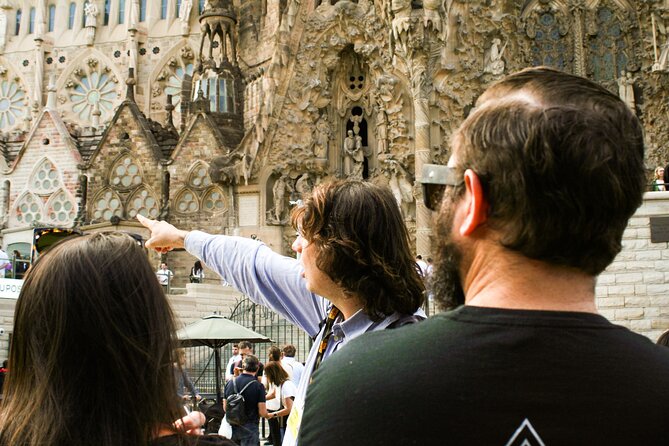 Sagrada Familia Small Group Guided Tour with Skip the Line Ticket - Façade details and Gaudí symbolism you won’t get on your own