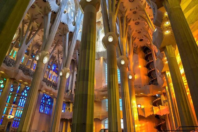 Sagrada Familia Small Group Tour with Skip the Line Ticket - Construction timeline: seeing an unfinished masterpiece