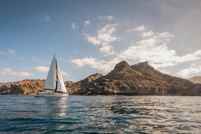Sailing Trip and Snorkeling (max. 8 people) - The Secluded Bay Stop: Snorkeling, SUP, and a Deserted Beach Moment