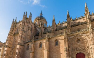 Salamanca: Cathedral of Salamanca Ticket with Audio Guide - New Cathedral, Old Cathedral, Cloister, and Chapter Halls: What to Look For