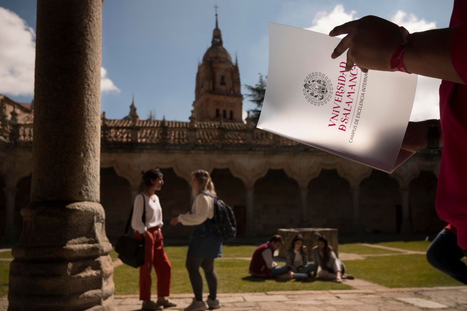 Salamanca Sightseeing Walking Tour with Local Guide. Spanish - Pontifical University exterior and Escuelas Menores courtyard