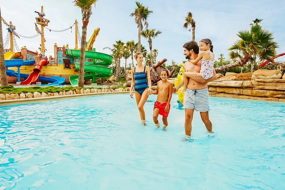 Salou: PortAventura Caribe Aquatic Park 1-Day Ticket - Your queue reality check: how to plan around lines and a 6 PM type of day