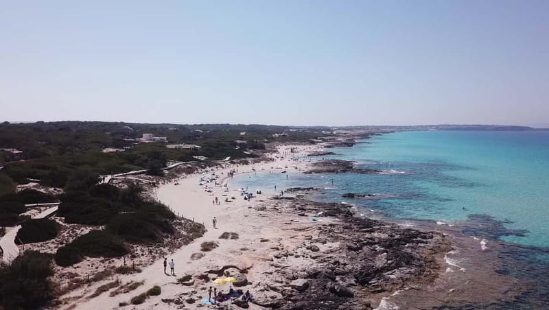 San Antonio: Es Vedrà, Formentera Tour with Food & Drinks - Onboard paella lunch: what you’re really buying with this tour